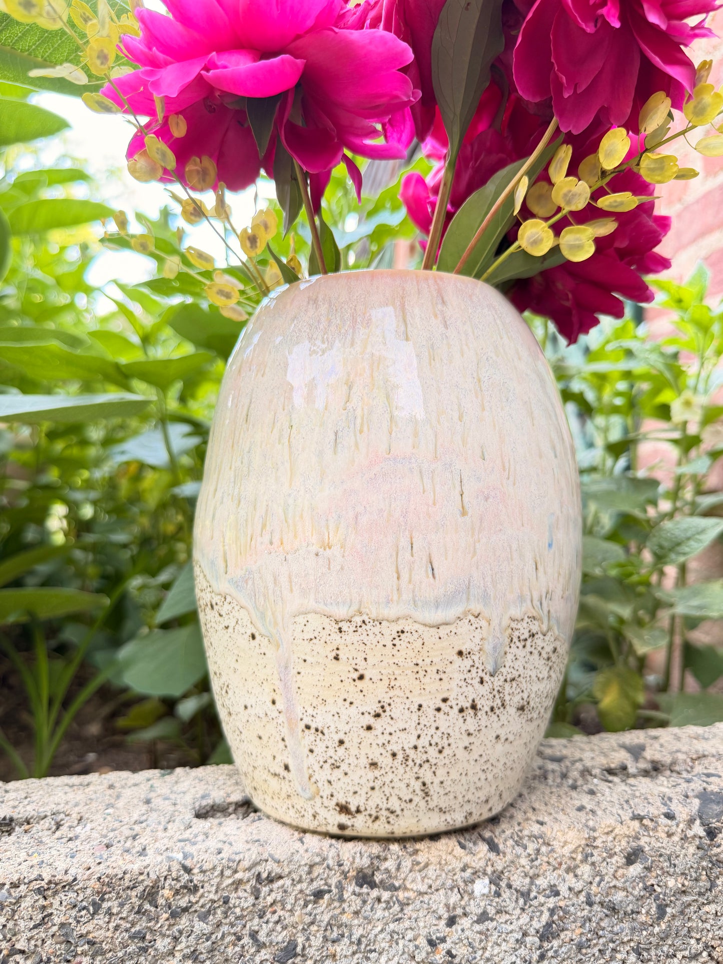 Large Drippy Flower Vase